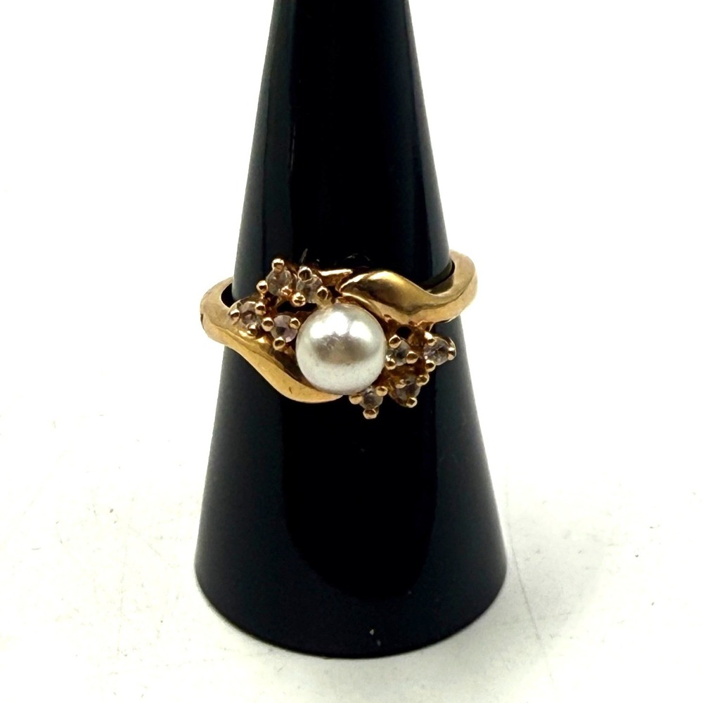 Gold Tone Bypass Ring with White Pearl and Crystal Accents Size 7.5